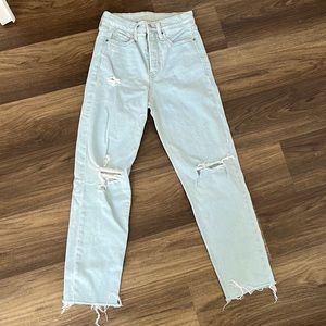 Extra high rise sky-hi straight jeans. Size 2 petite